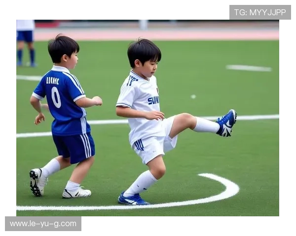 阿贾克斯青训新星崭露头角，未来可期！