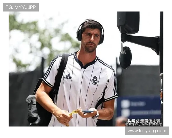 库尔图瓦康复进展:皇马门神预计复出时间接近 库尔图瓦康复进展:皇马门神预计复出时间接近